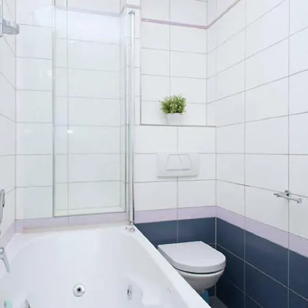 Brand New Family Apt. Center/metro Top Location 布拉格