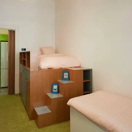 公寓 Brand New Family Apt. Center/metro Top Location